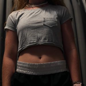 grey crop top